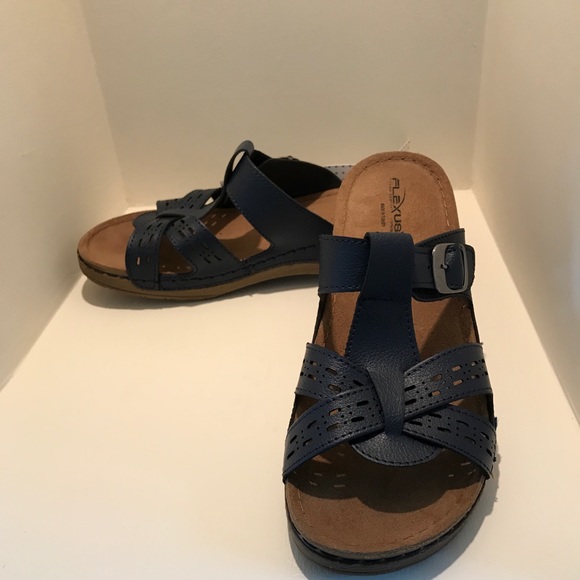 FLEXUS Slide Sandals with Comfort Insole - Picture 2 of 5